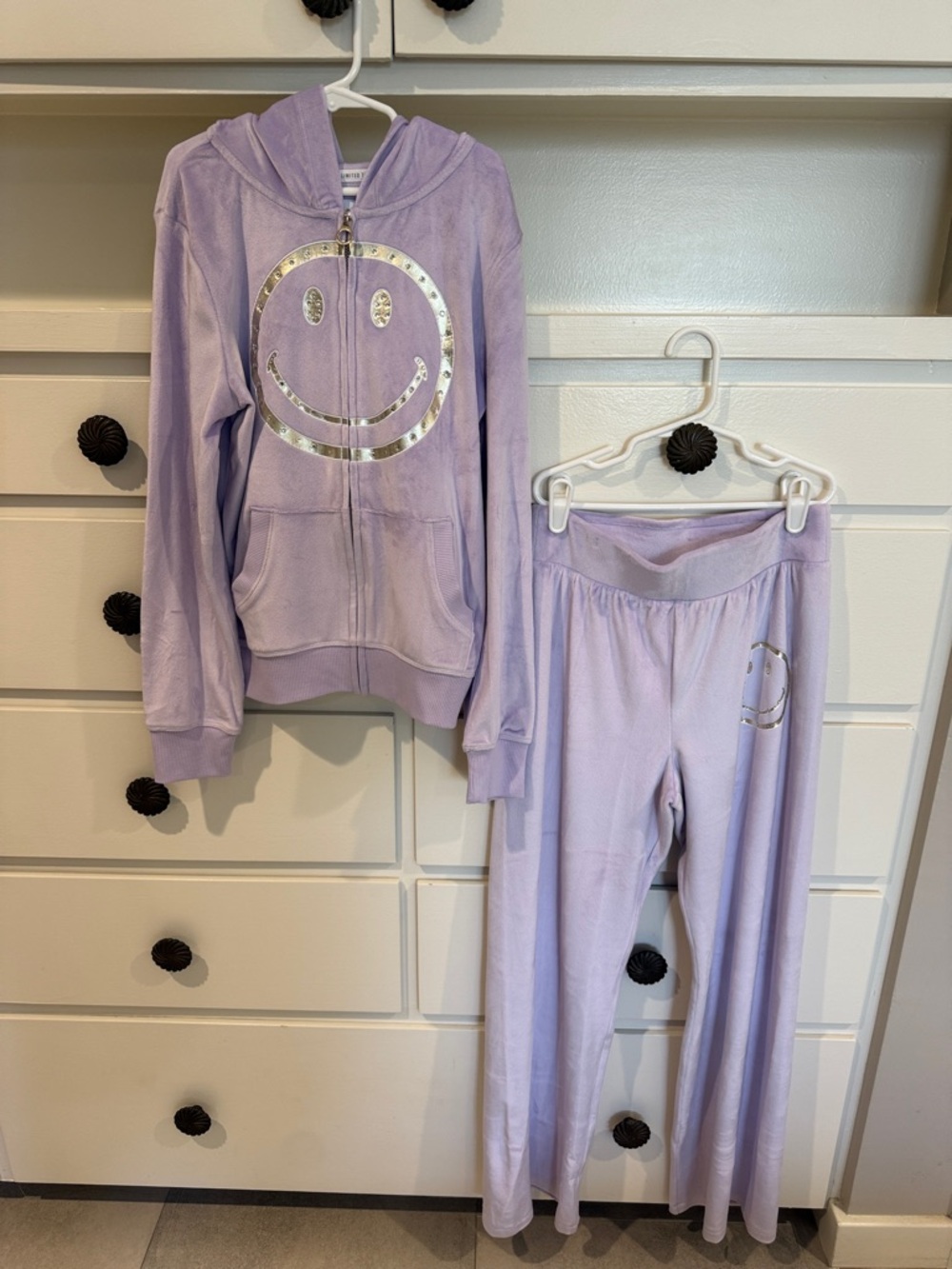 NWOT Limited Too Lavender Hoodie & Pants with Smiley Detail 12-14